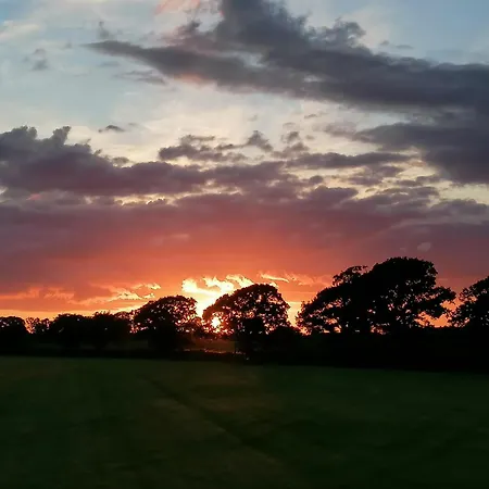 Newby Cross
