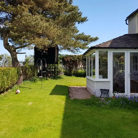 Penzion Newby Cross *